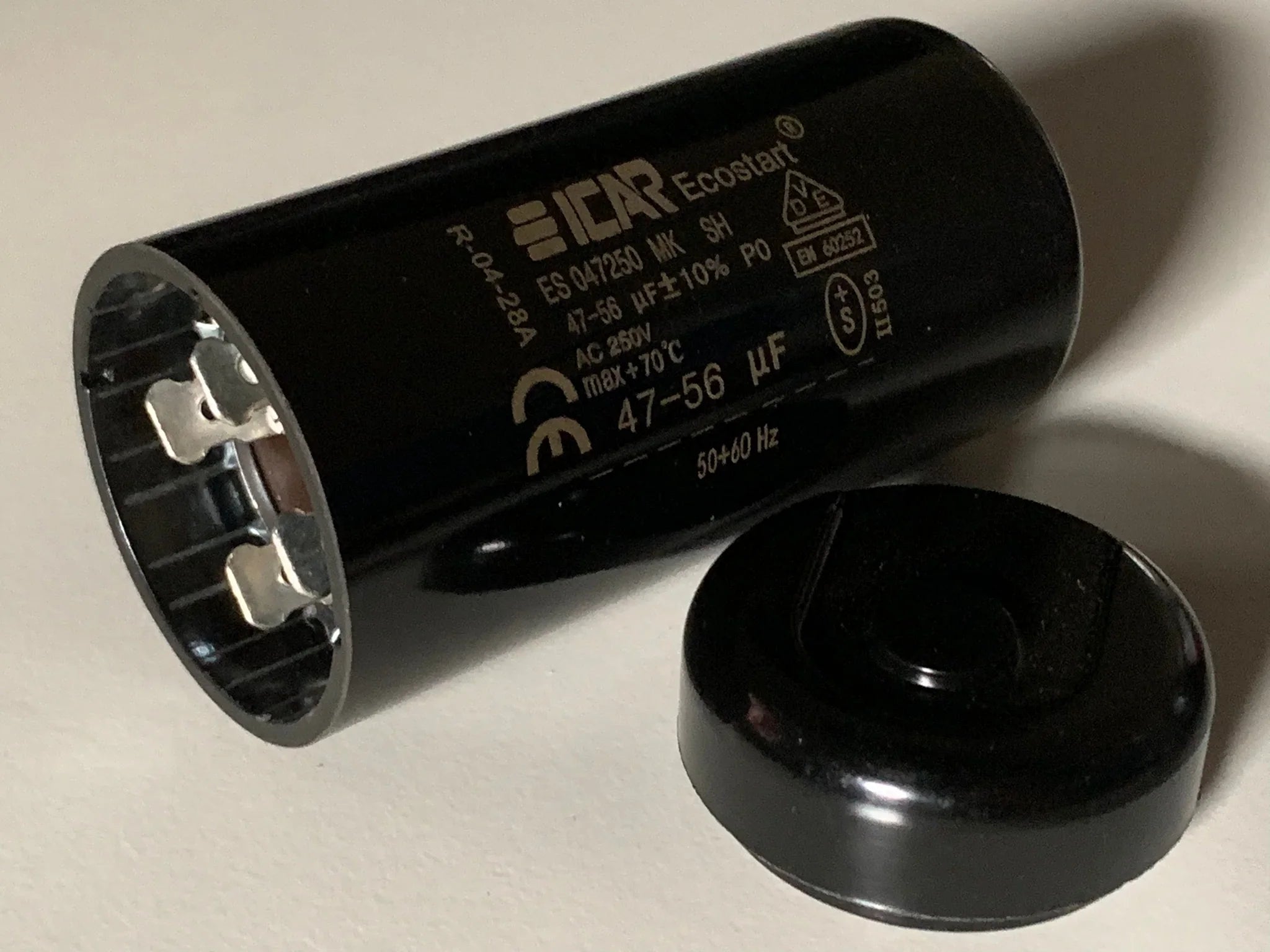 ICAR quality starting capacitor 250VAC 47 to 56uf Motor Capacitor 50/60Hz - Hankemotor - AU