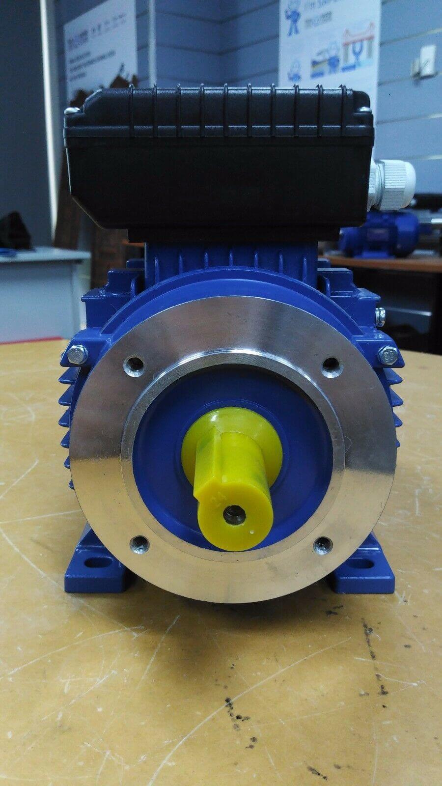 B5 FLANGE 1.1kw/1.5HP 1400rpm motor single-phase 240v REVERSIBLE CSCR shaft 24mm - Hankemotor - AU